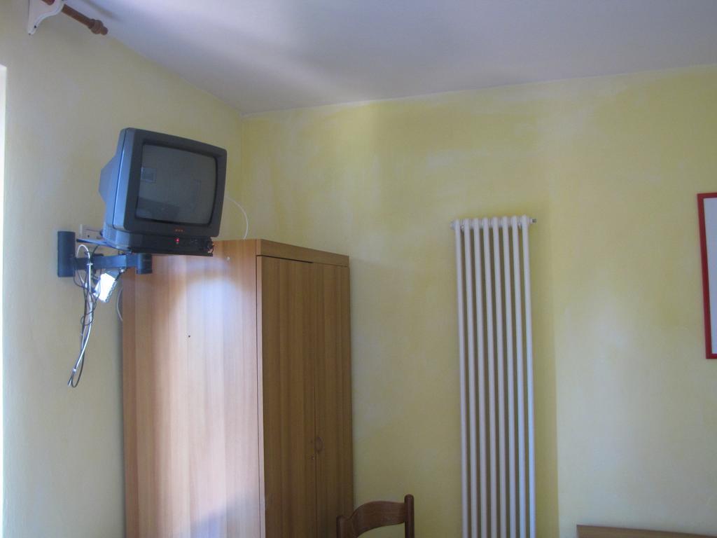 Villa Girasole Torri Del Benaco Pokoj fotografie